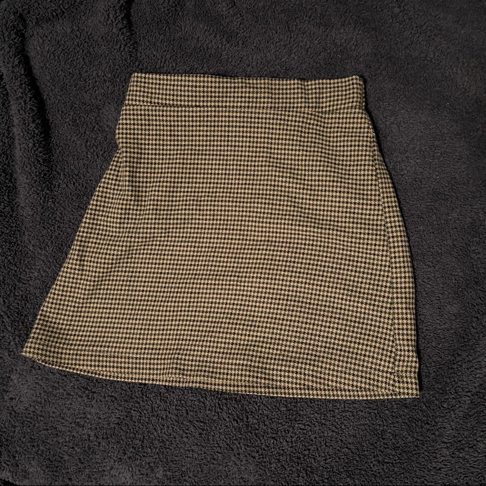 Plaid mini skirt